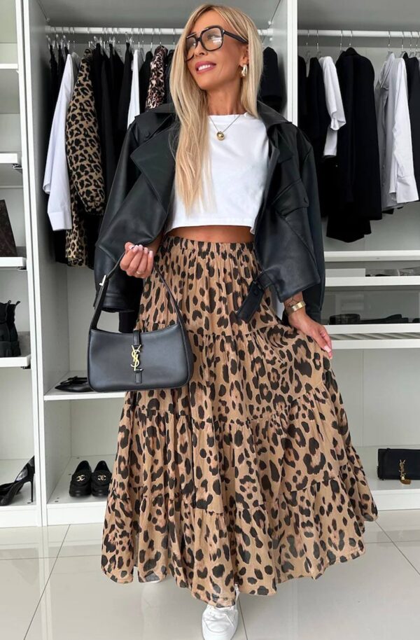 Leopard print tiered maxi skirt